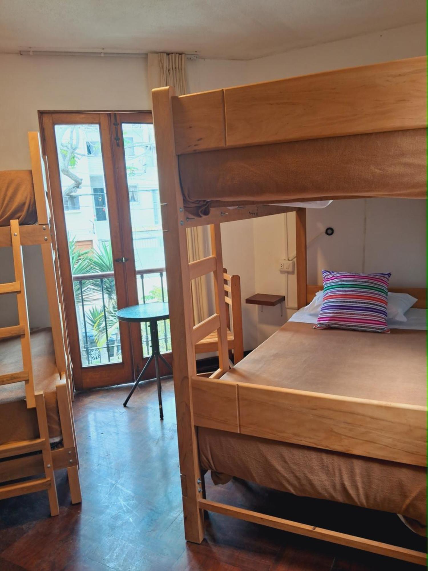 Temazcal Hostel Lima Luaran gambar