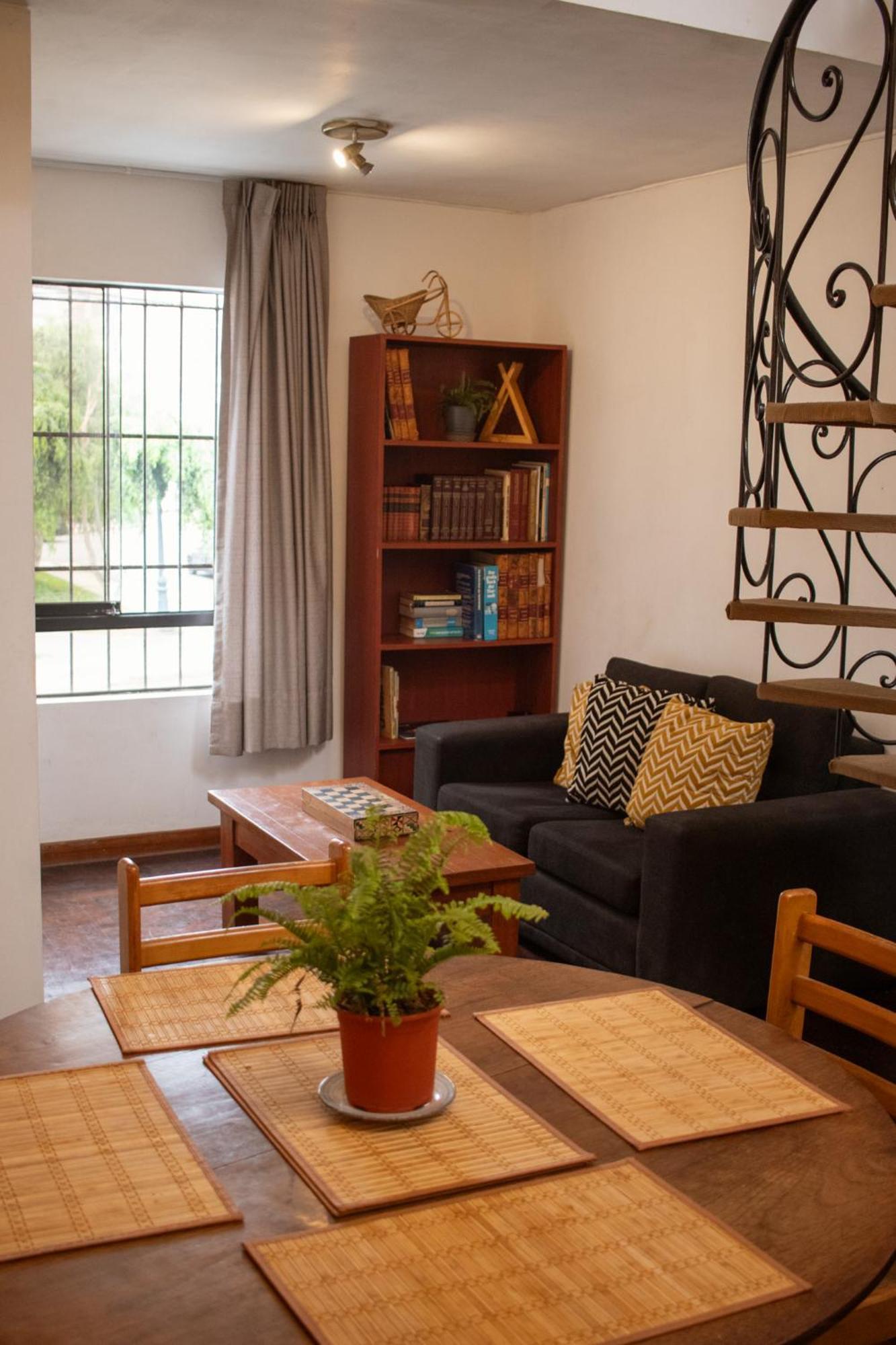 Temazcal Hostel Lima Luaran gambar